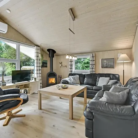 Gorgeous In With Wifi Holiday home *