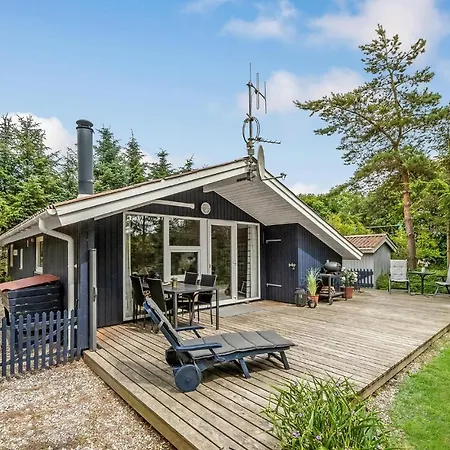 2 Bedroom Pet Friendly In Hemmet