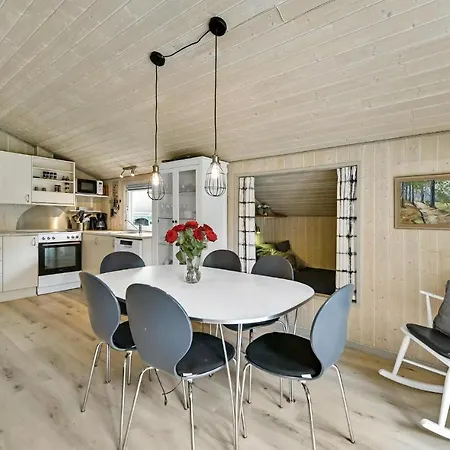 Gorgeous In With Wifi Holiday home