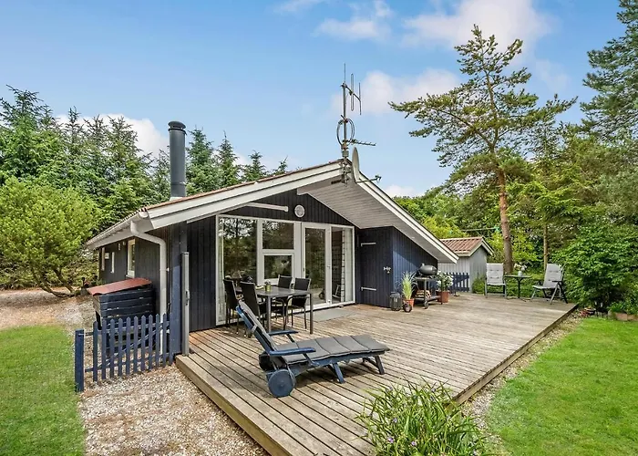 2 Bedroom Pet Friendly In Hemmet